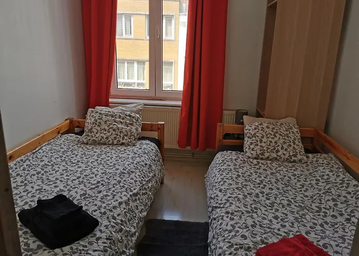 منزل للإقامة Backpackers - Comfortable But Not 5 Stars! أوستيند