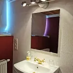 Backpackers - Comfortable But Not 5 Stars! Privat bolig